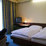Scheer 3*