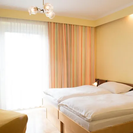 Scheer 3* باد غليشنبرج