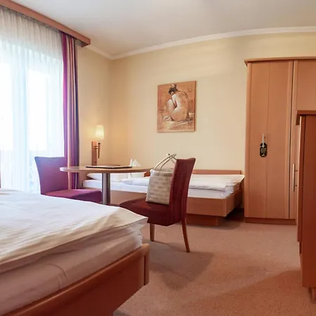 Hotel Gasthof Scheer Feriendomizil 3*