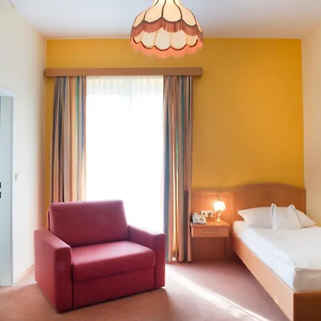 Scheer 3* باد غليشنبرج