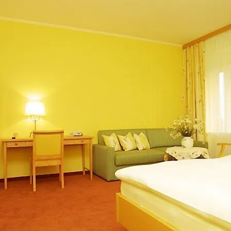 Scheer Feriendomizil 3*